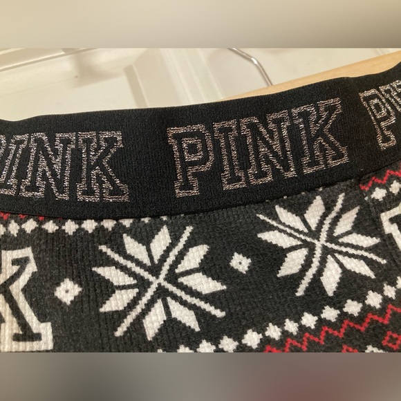 🐩❄️ Pink Victoria’s Secret Leggings - Picture 6 of 7